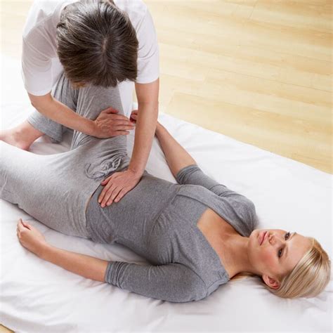 Erotic massage Brondbyvester