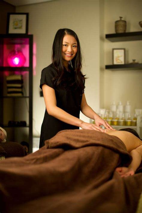 Erotic massage Okuchi shinohara