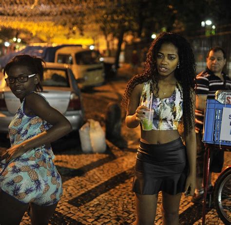 Prostitute Rio Pomba