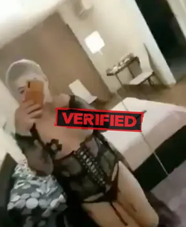 Alexa sexmachine Prostitute Funadhoo