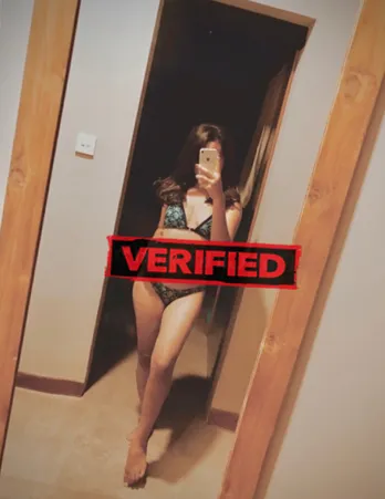 Alyssa Ficker Finde eine Prostituierte Bernkastel Kues